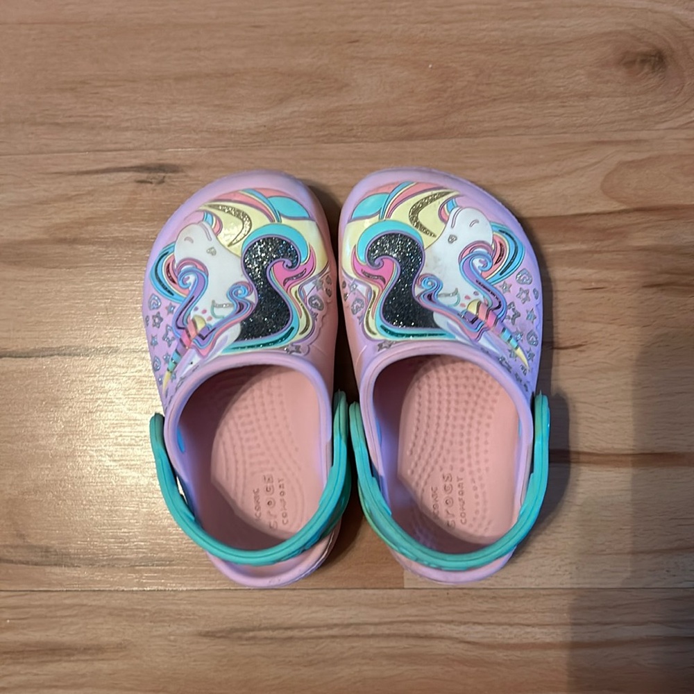 Unicorn gently used crocs